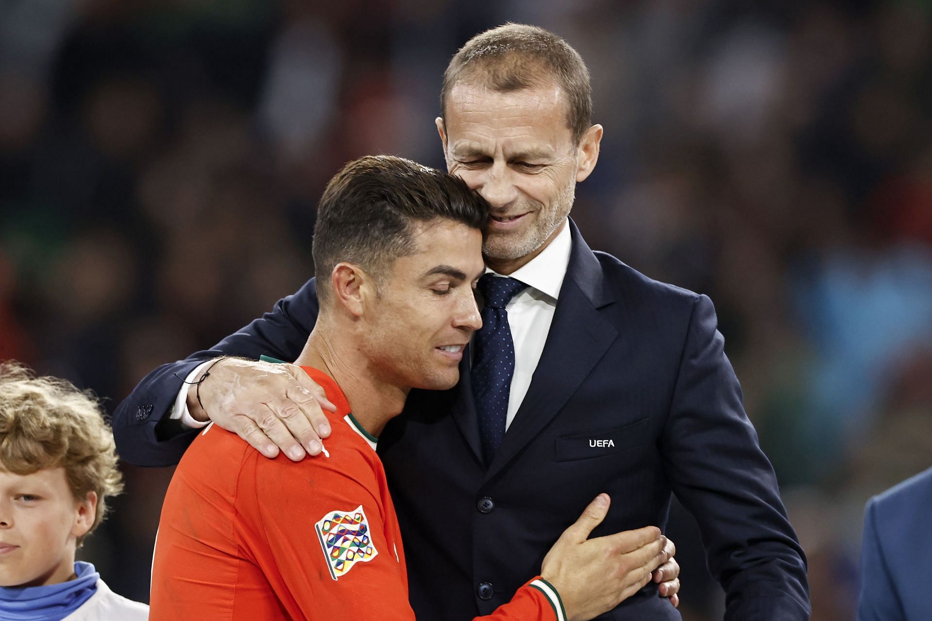 Cristiano Ronaldo (lef)